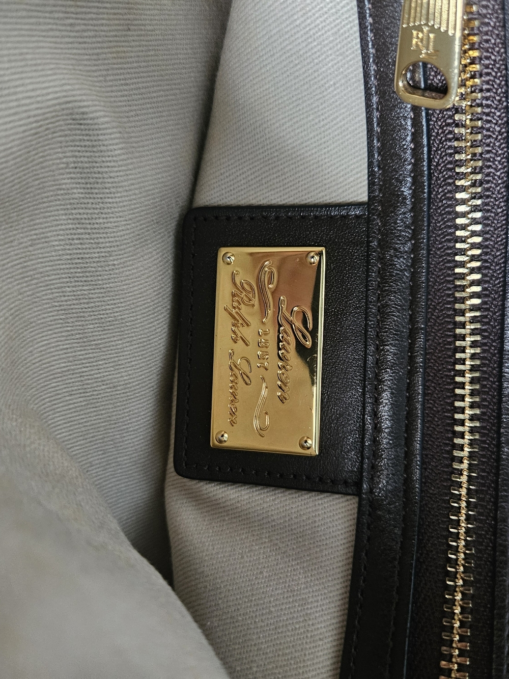 Lauren Ralph Lauren Orange Leather Saddle Bag with Gold Hardware - Picture 3 of 6